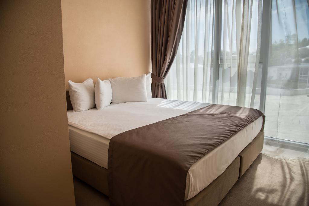 Boutique Hotel Portofino Одеса Екстериор снимка